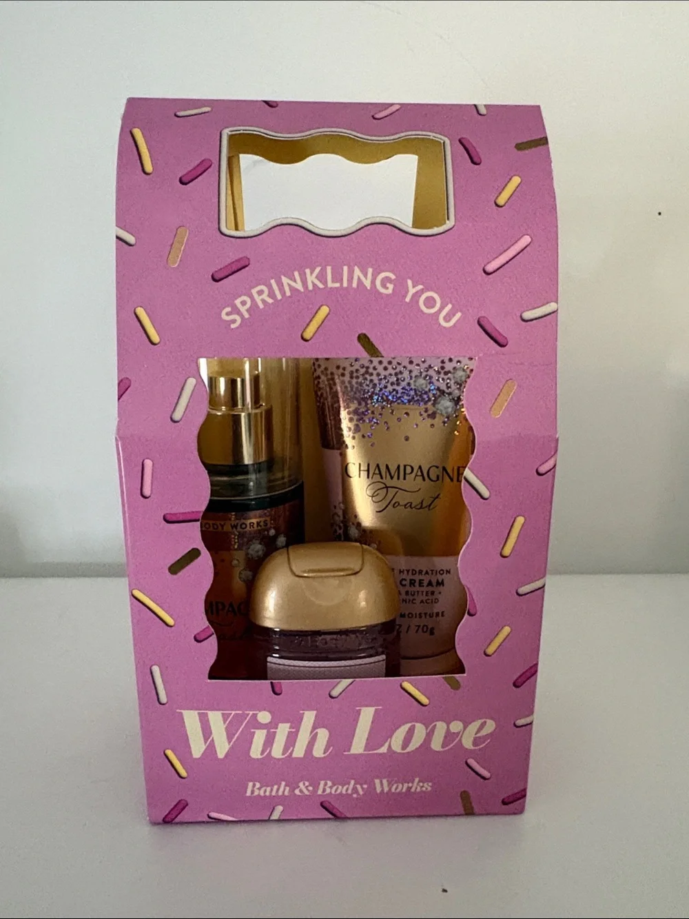 Bath & Body Works Sprinkling You With Love Champagne Toast Mini Gift Set